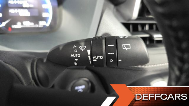 Toyota RAV4 2,5 4WD Hybrid LTD купить на сайте DeffCars