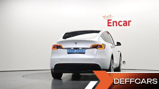 Tesla MODEL Y RWD купить на сайте DeffCars