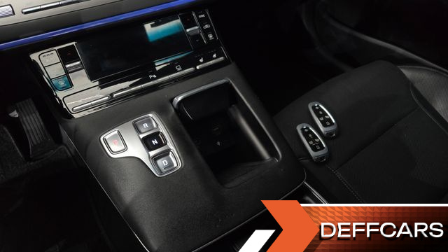 Hyundai GRANDEUR 2.5 Le Blanc купить на сайте DeffCars