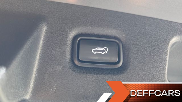 Hyundai SANTAFE Diesel 2.2 4WD Prestige купить на сайте DeffCars