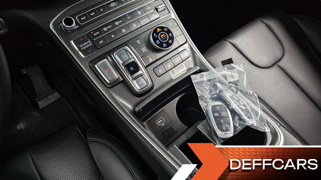 Hyundai SANTAFE Diesel 2.2 4WD Exclusive купить на сайте DeffCars