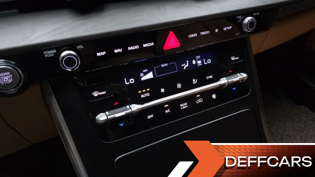 Kia CARNIVAL 9-Seater Prestige купить на сайте DeffCars