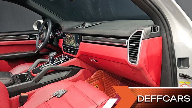 Porsche CAYENNE 3.0 PLATINUM EDITION купить на сайте DeffCars