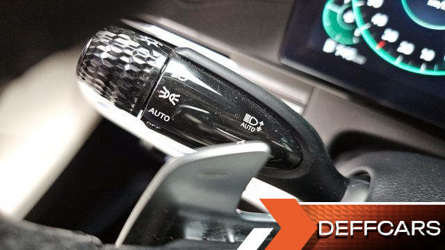 Hyundai GRANDEUR Le Blanc купить на сайте DeffCars