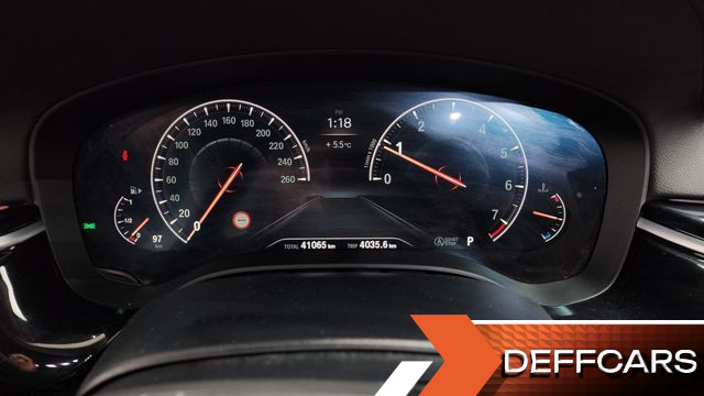 BMW 5-SERIES 520i Luxury купить на сайте DeffCars