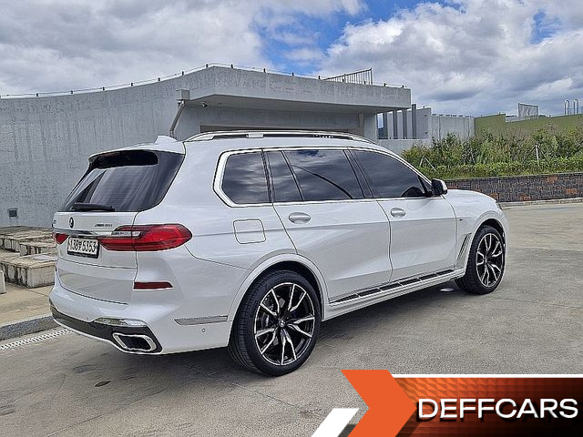 BMW X7 xDrive 40i M Sport 6STR купить на сайте DeffCars