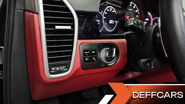 Porsche CAYENNE 3.0 купить на сайте DeffCars