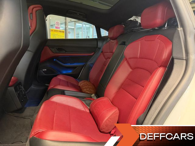 Porsche TAYCAN 4S купить на сайте DeffCars