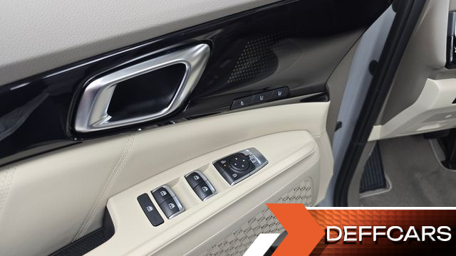 Kia CARNIVAL 7-Seater Gravity купить на сайте DeffCars