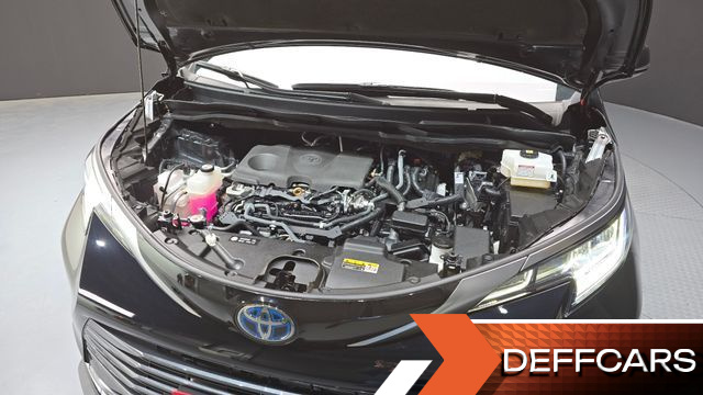 Toyota SIENNA 2.5 Hybrid 2WD купить на сайте DeffCars