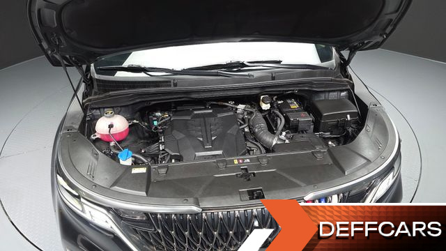 Kia CARNIVAL Gasoline 7-Seater Signature купить на сайте DeffCars