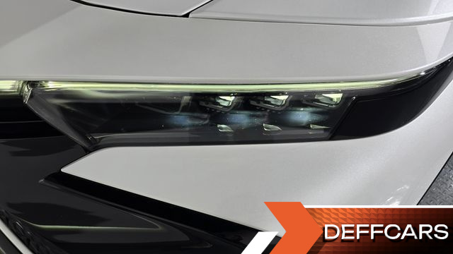 Toyota CROWN 2.5 4WD Hybrid купить на сайте DeffCars