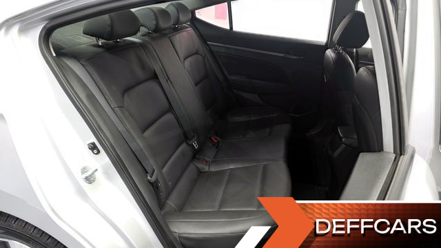 Hyundai AVANTE 1.6 GDI Value Plus купить на сайте DeffCars