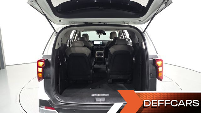 Kia CARNIVAL HEV 9 seater Prestige купить на сайте DeffCars