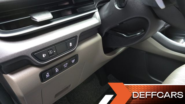 Kia CARNIVAL Gasoline 9-Seater Noblesse купить на сайте DeffCars