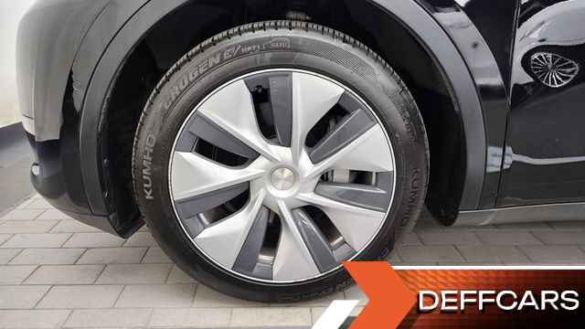 Tesla MODEL Y Long Range AWD купить на сайте DeffCars