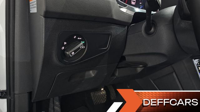 Volkswagen TIGUAN 2.0 TDI Premium купить на сайте DeffCars
