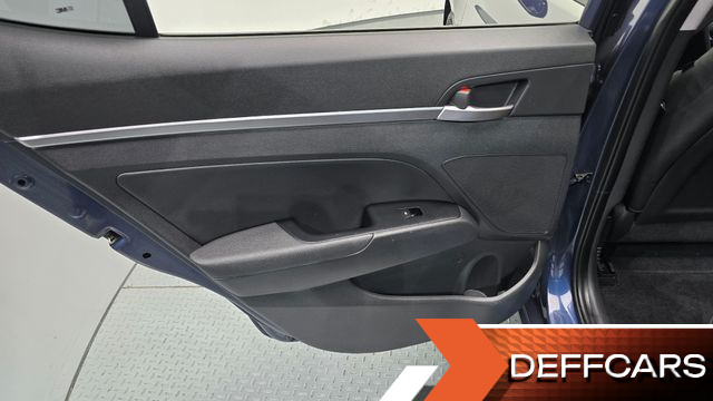Hyundai AVANTE 1.6 Style купить на сайте DeffCars