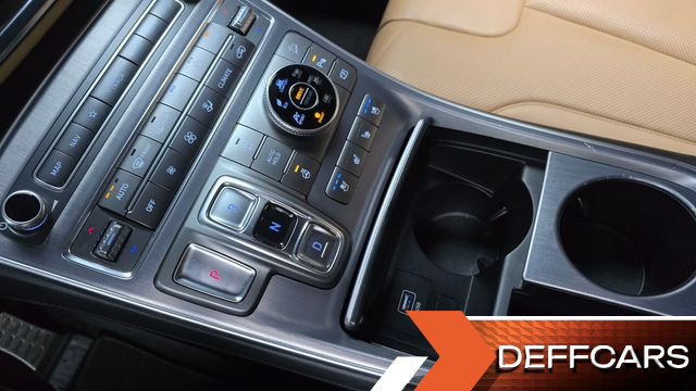 Hyundai SANTAFE Diesel 2.2 4WD Calligraphy купить на сайте DeffCars