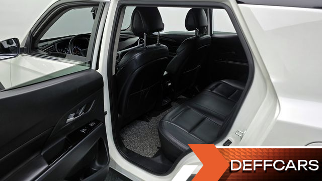 Ssangyong KORANDO Gasoline 1.5 2WD C5 Plus купить на сайте DeffCars