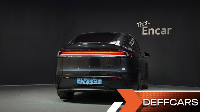 Tesla MODEL Y L Long Range AWD купить на сайте DeffCars