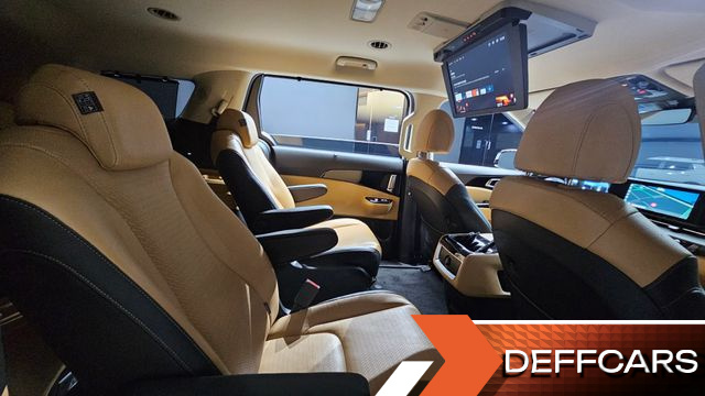 Kia CARNIVAL 9-Seater Noblesse купить на сайте DeffCars