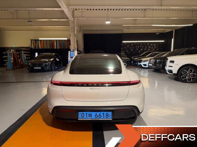 Porsche TAYCAN Base купить на сайте DeffCars