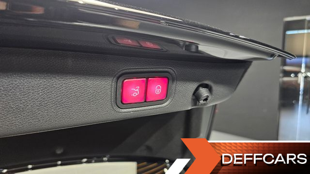 Mercedes E-CLASS E300 4MATIC Exclusive купить на сайте DeffCars
