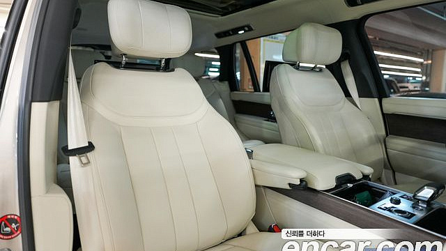 Land Rover RANGE ROVER P530 Autobiography Long Wheel Base купить на сайте DeffCars