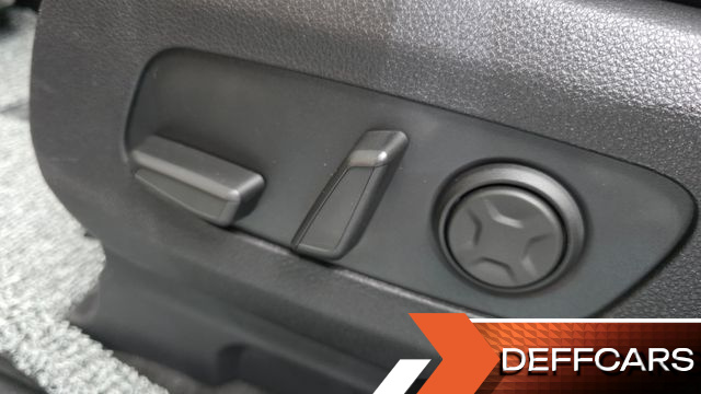Kia CARNIVAL 9-Seater Noblesse купить на сайте DeffCars