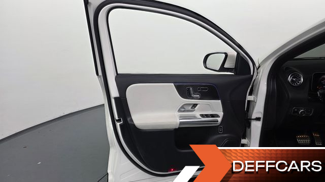 Mercedes GLA-CLASS GLA250 4MATIC купить на сайте DeffCars