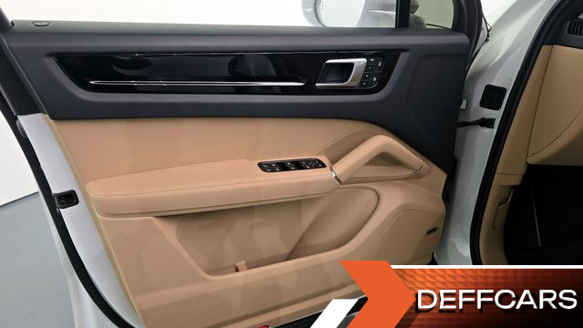 Porsche CAYENNE 3.0 E-Hybrid Coupe купить на сайте DeffCars