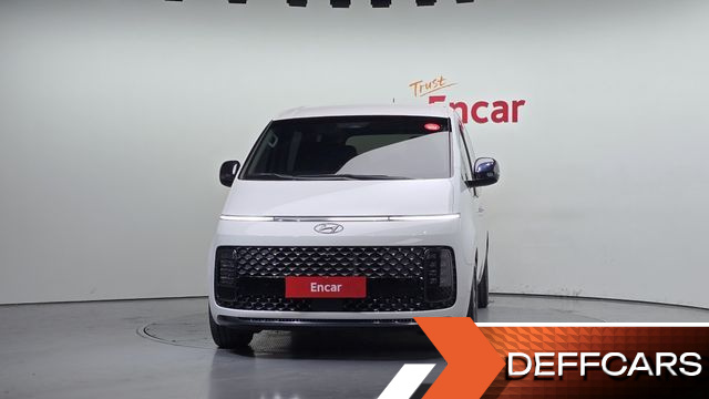 Hyundai STARIA 4WD Lounge 9-Seater Inspiration купить на сайте DeffCars