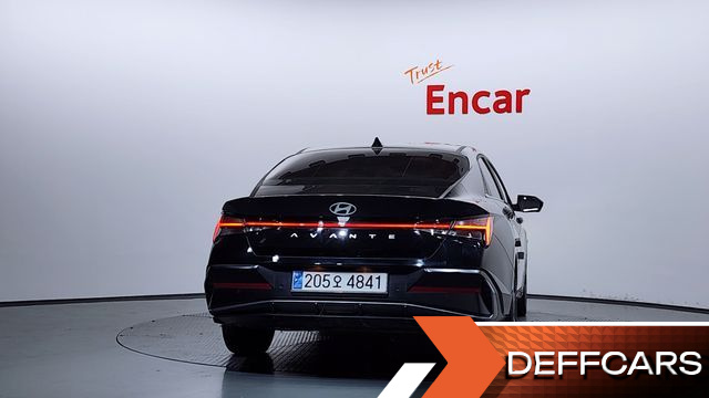 Hyundai AVANTE Inspiration купить на сайте DeffCars