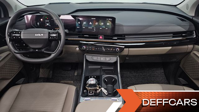 Kia CARNIVAL 7-Seater Gravity купить на сайте DeffCars