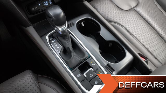 Hyundai SANTAFE Gasoline 2.0T 2WD Exclusive Special купить на сайте DeffCars