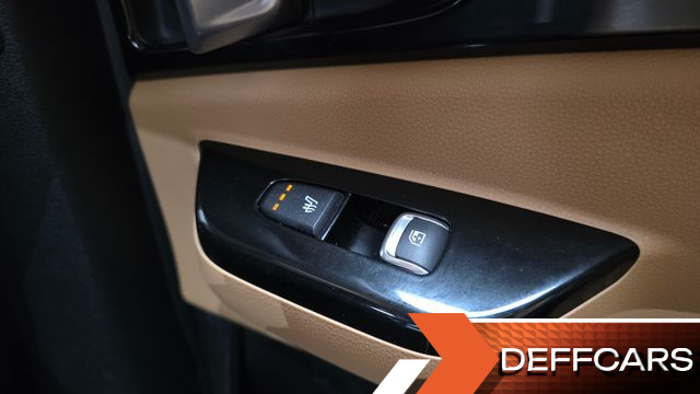 Kia CARNIVAL 9-Seater Noblesse купить на сайте DeffCars