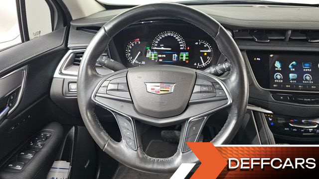 Cadillac XT5 3.6 Premium Plus AWD купить на сайте DeffCars