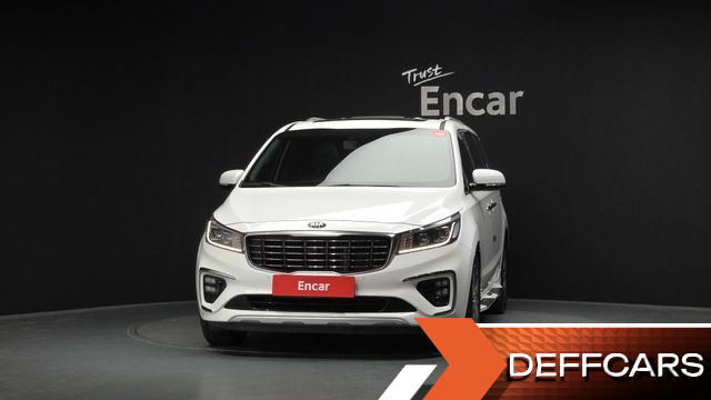 Kia CARNIVAL 9-Seater Noblesse Special купить на сайте DeffCars