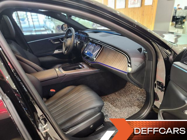 Mercedes E-CLASS E300 4MATIC Exclusive купить на сайте DeffCars
