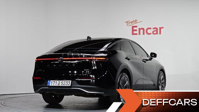 Toyota CROWN 2.5 4WD Hybrid купить на сайте DeffCars