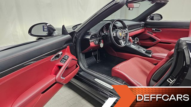 Porsche 911 Carrera 4 GTS Cabriolet 991 купить на сайте DeffCars