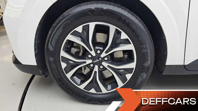 Kia CARNIVAL 9-Seater Noblesse купить на сайте DeffCars