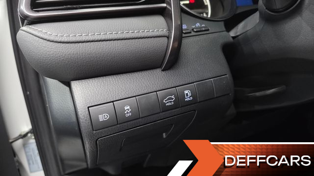 Toyota CAMRY 2.5 XSE Hybrid купить на сайте DeffCars
