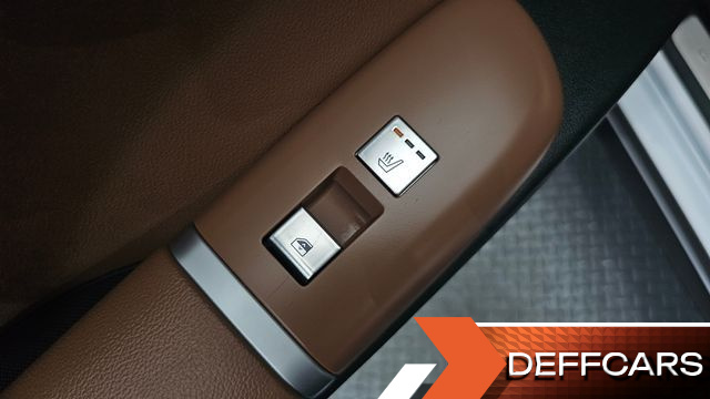 Hyundai GRANDEUR 2,5 Gasoline 2WD Exclusive купить на сайте DeffCars