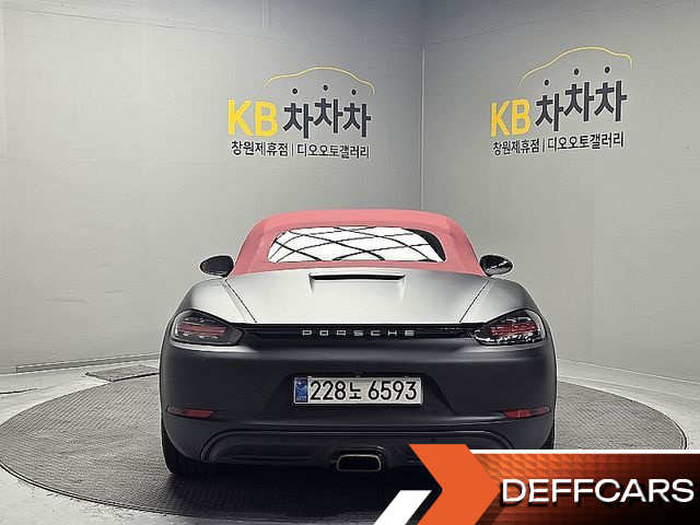 Porsche 718 2.0 купить на сайте DeffCars