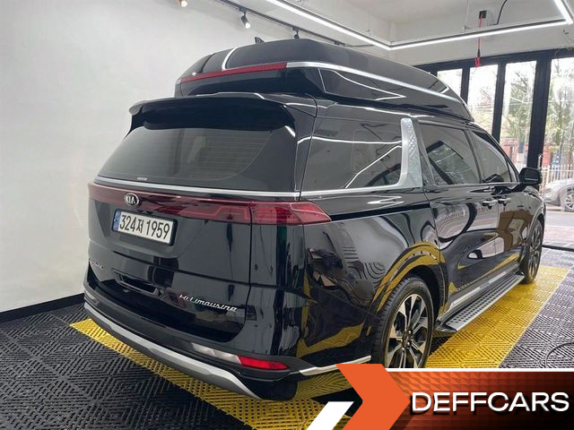 Kia CARNIVAL Gasoline 9-Seater Hi-Limousine Signature купить на сайте DeffCars