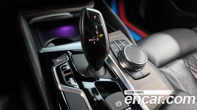 BMW 5-SERIES 520d xDrive Luxury Plus купить на сайте DeffCars