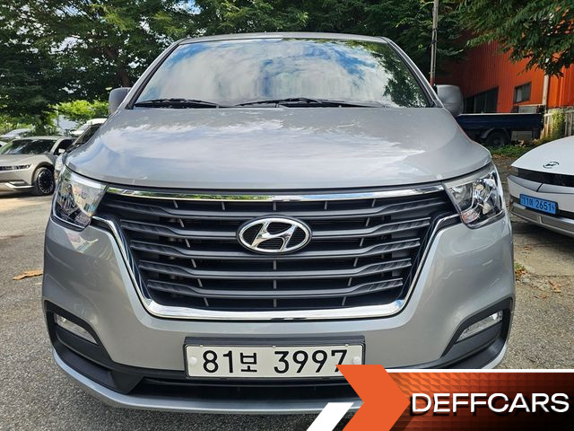 Hyundai STAREX Van 3-Seater Smart купить на сайте DeffCars