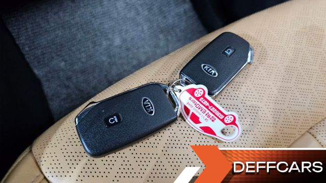 Kia SORENTO Diesel 2.2 2WD Prestige купить на сайте DeffCars